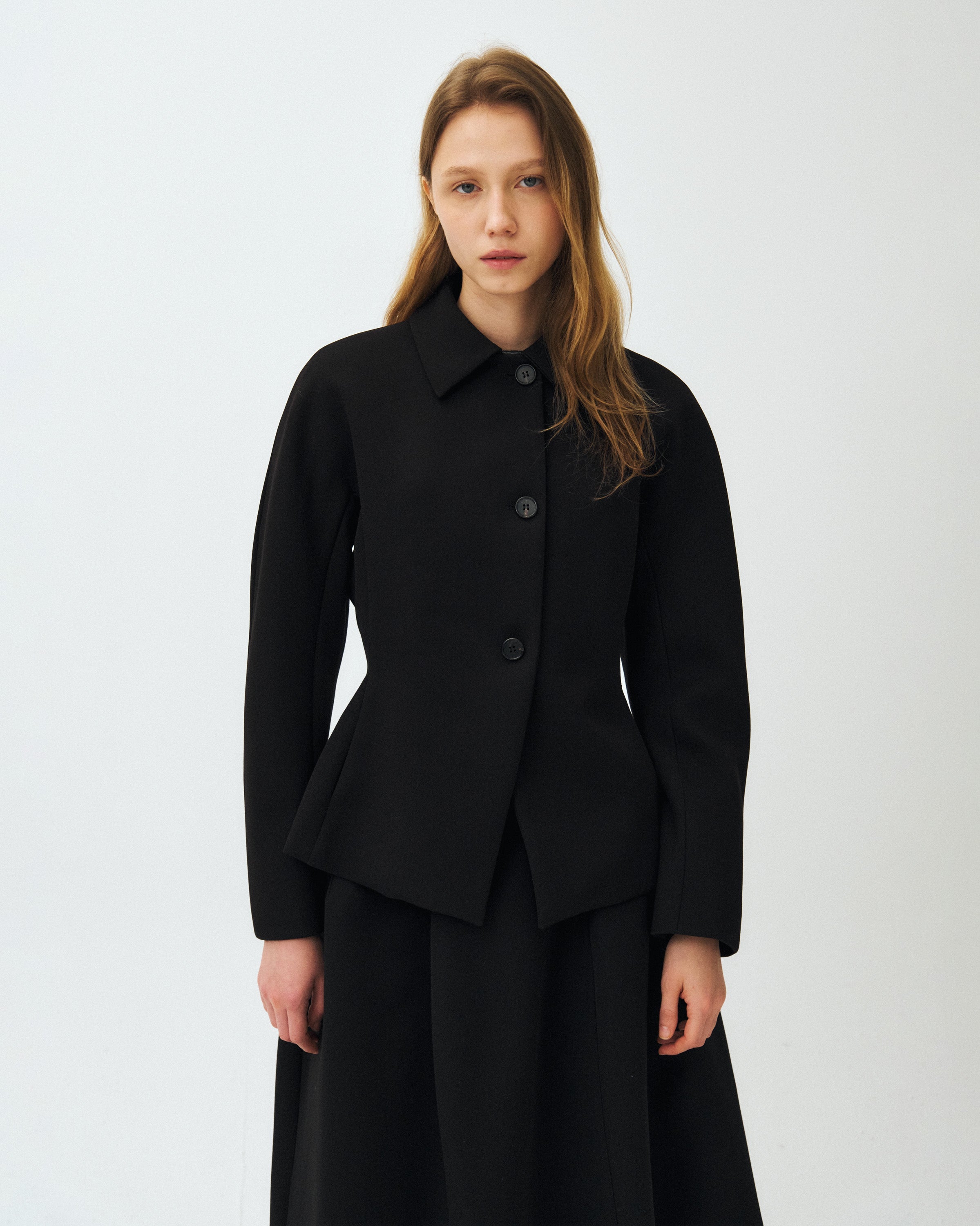 LOOK 01