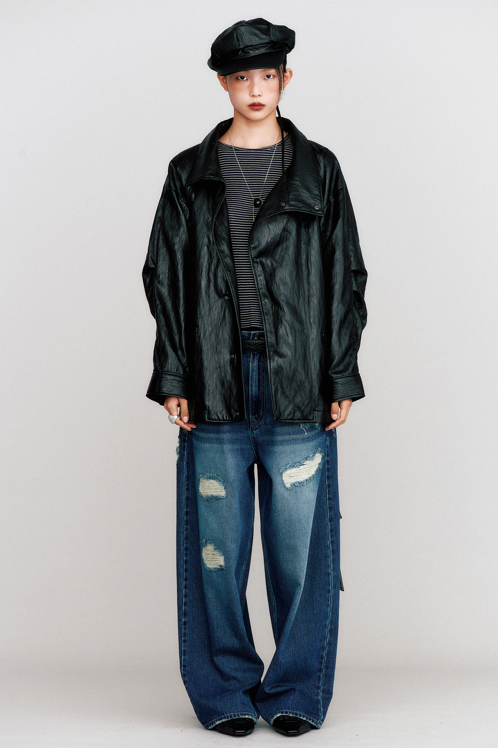 LOOK 03