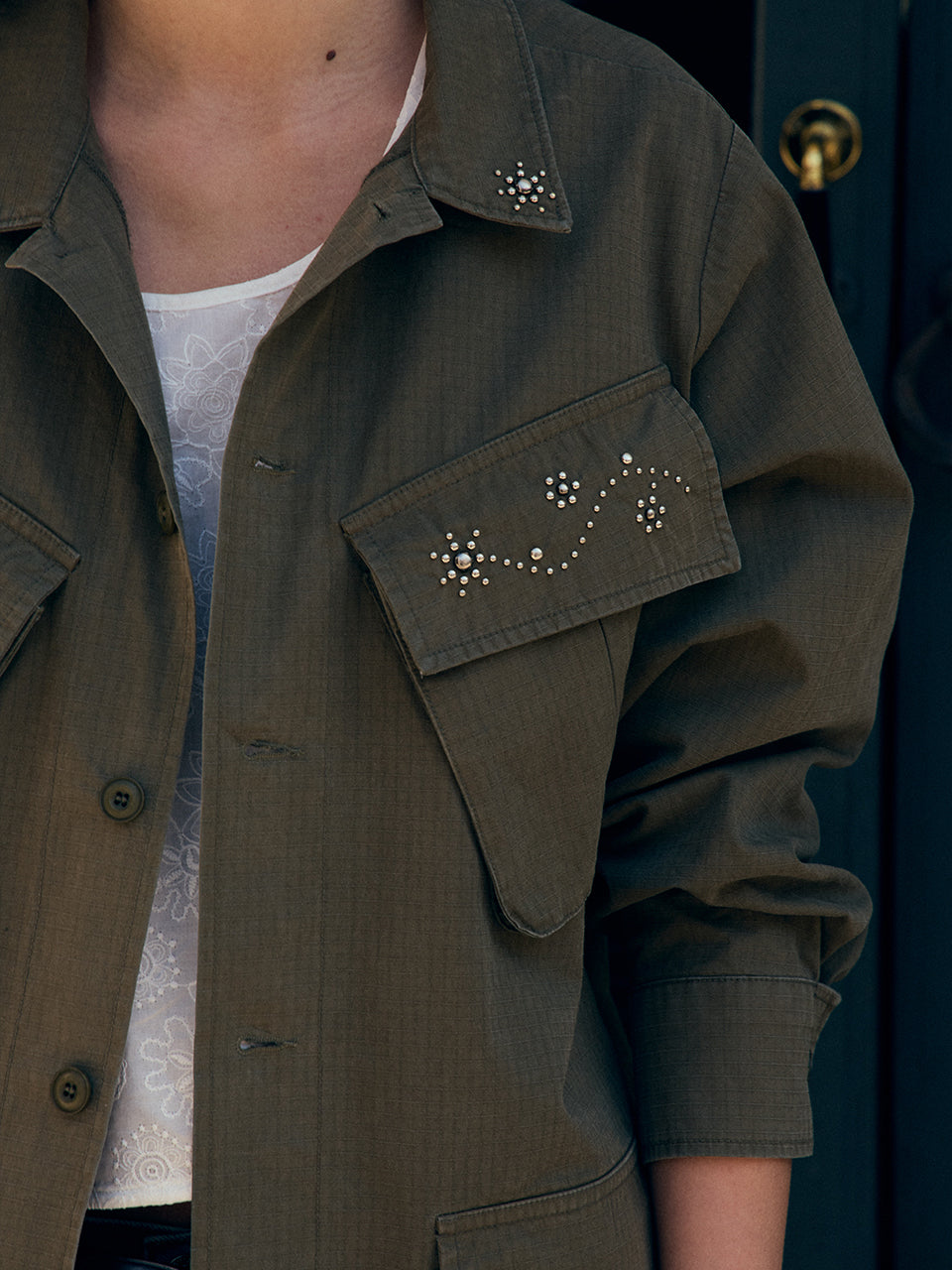 LOOK 06