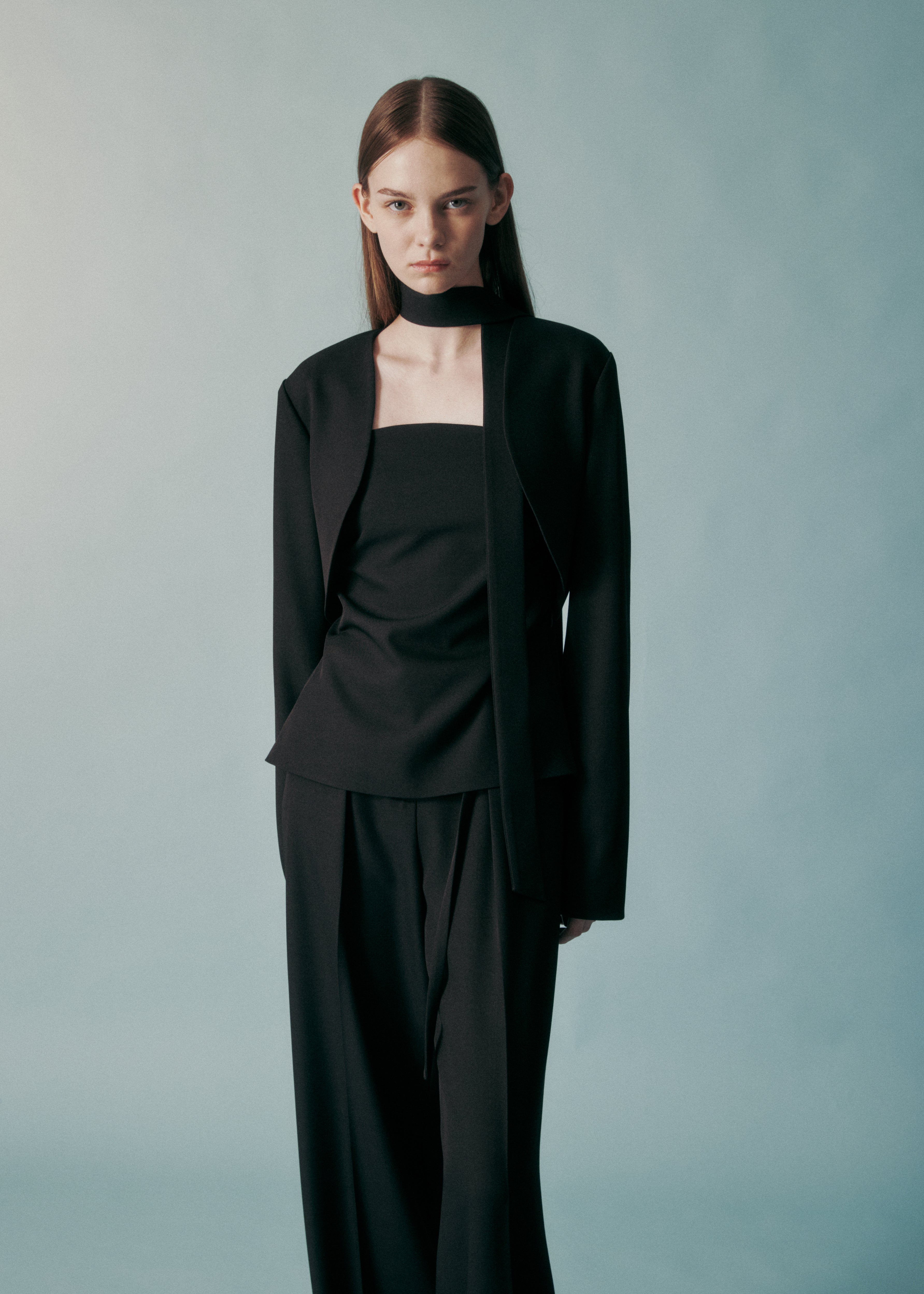 LOOK 03