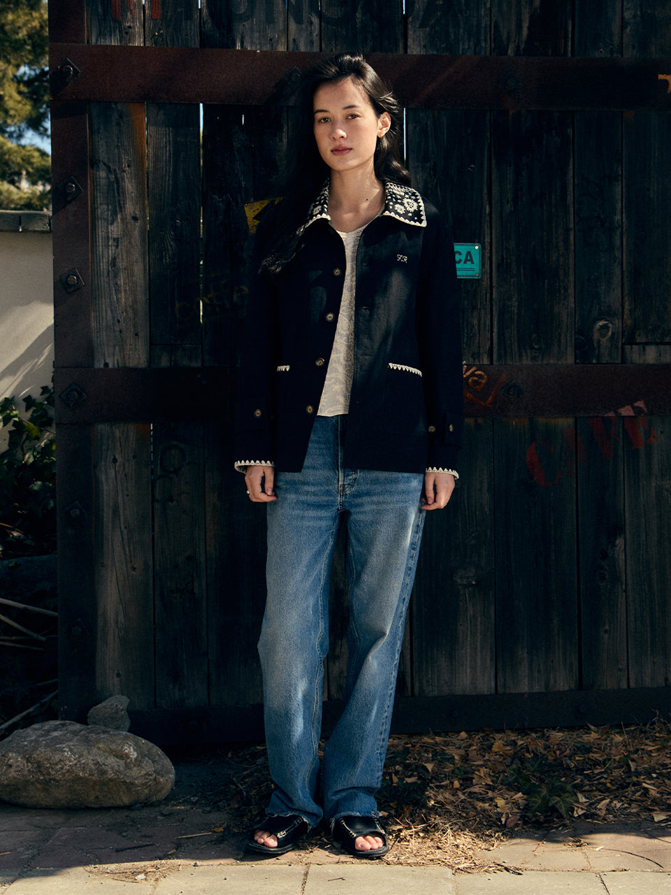 LOOK 05
